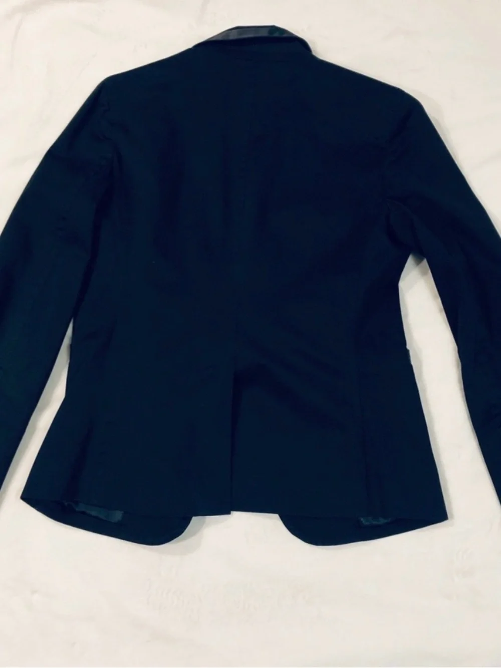 GAP Black Women's Satin-Trim Blazer - Picture 3 of 6